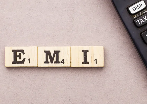 Daily EMI vs Monthly EMI: Which Loan Repayment Option Is Better?